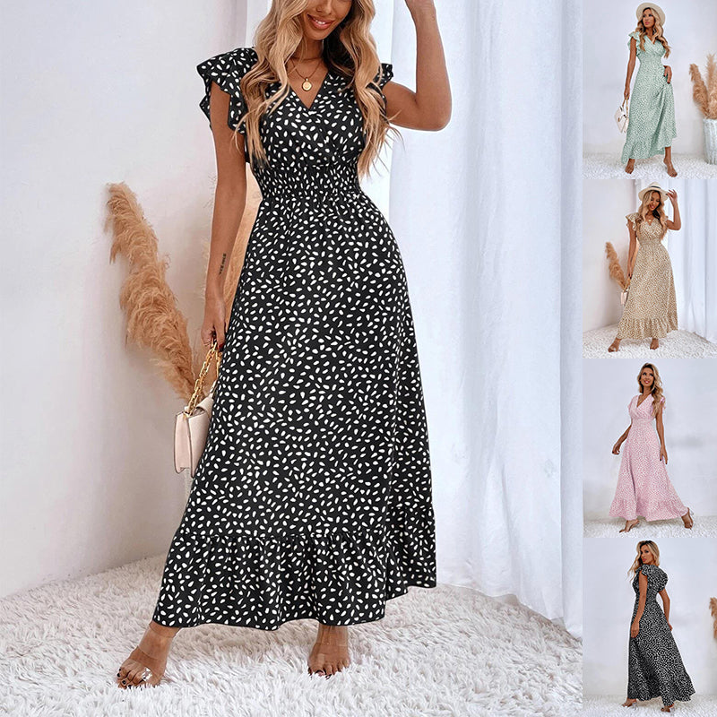 Relaxed black patterned maxi dress with V-neck and flutter sleeves