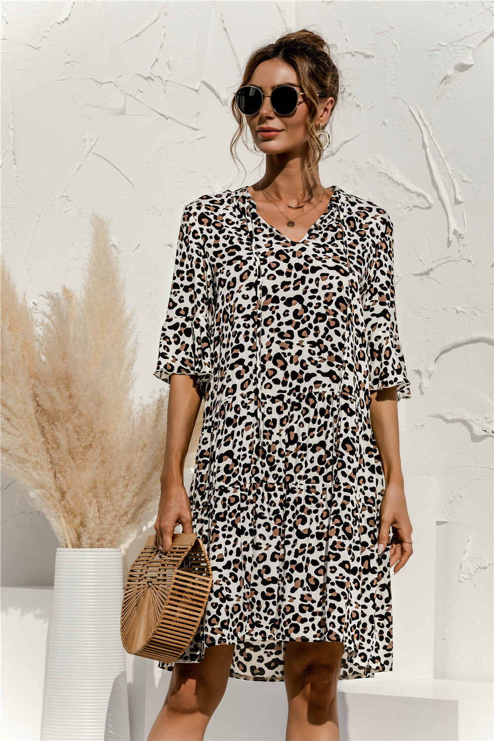 MONA summer dress in white leopard print, V-neck, short sleeves, tiered flared skirt