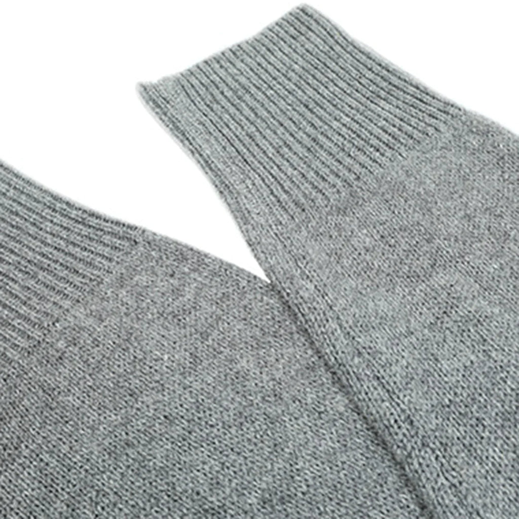 FILIPPA - Comfortable cardigan with hood 