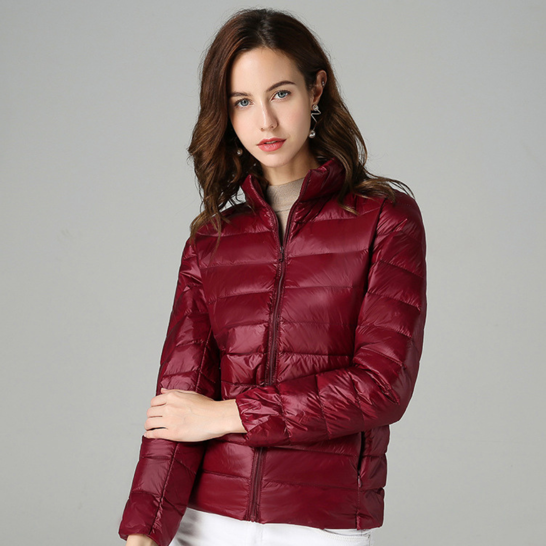 Tess quilted puffer light jacket, full-zip, stand collar, burgundy red.