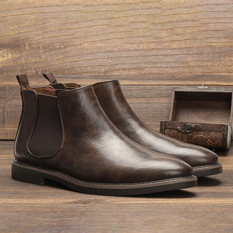 JACOBI - Classic Chelsea Boots 