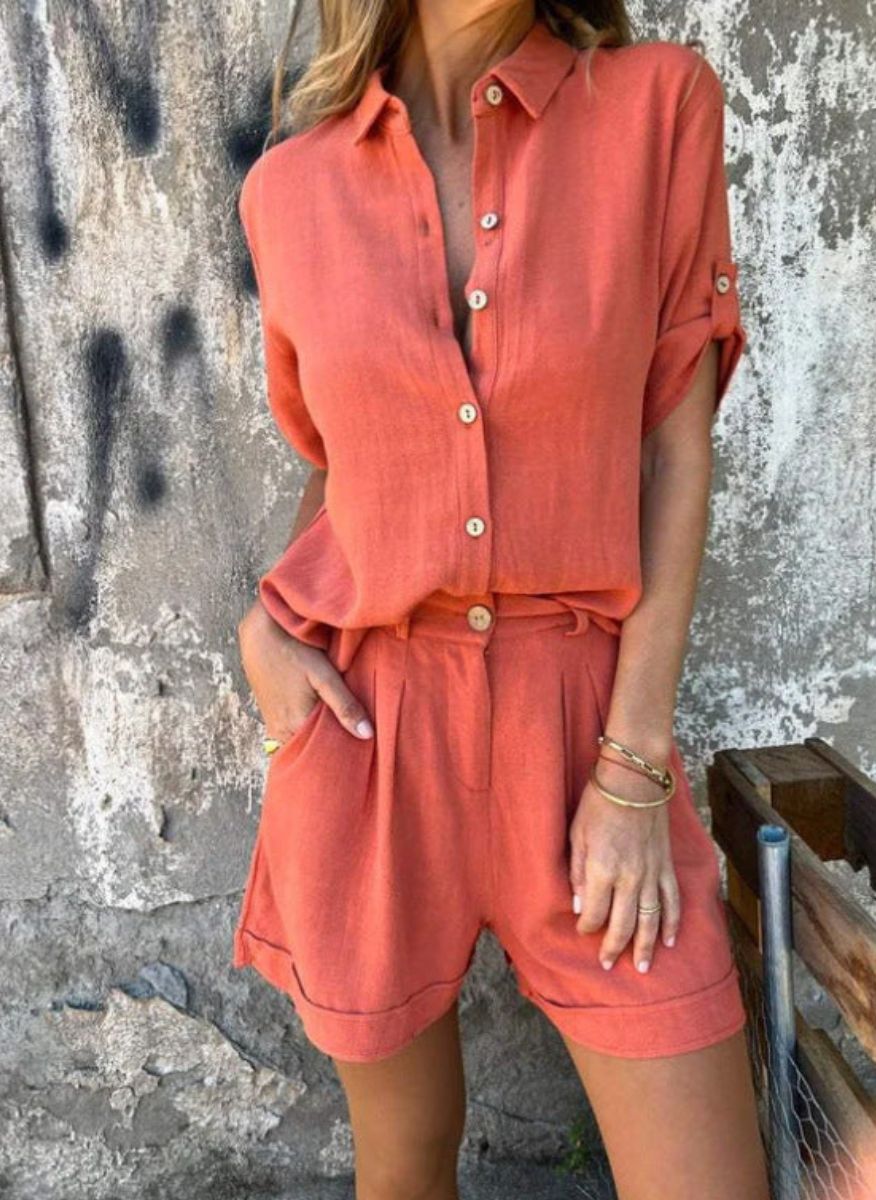 Laurine™ linen set in terracotta: button-up shirt and matching shorts with pockets