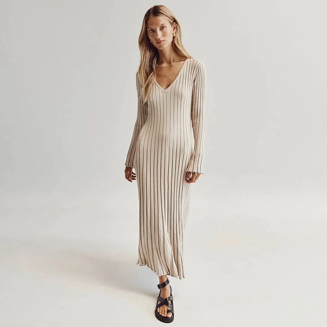 ABIGAIL - Knitted Maxi Dress 
