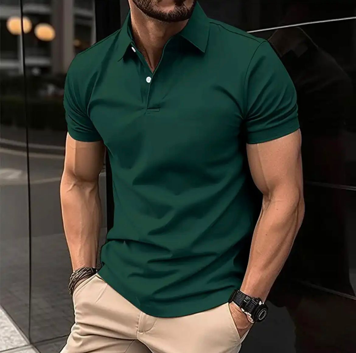 Men's dark green polo shirt with collar and short sleeves