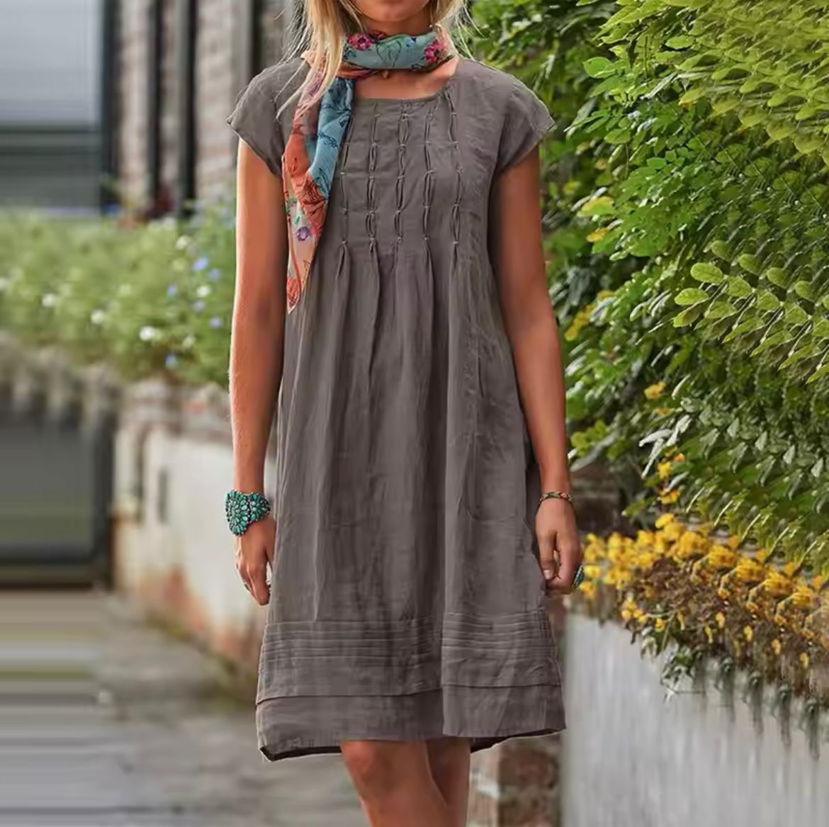 Anna™ women's gray summer dress with cap sleeves and tiered hem, pintuck texture