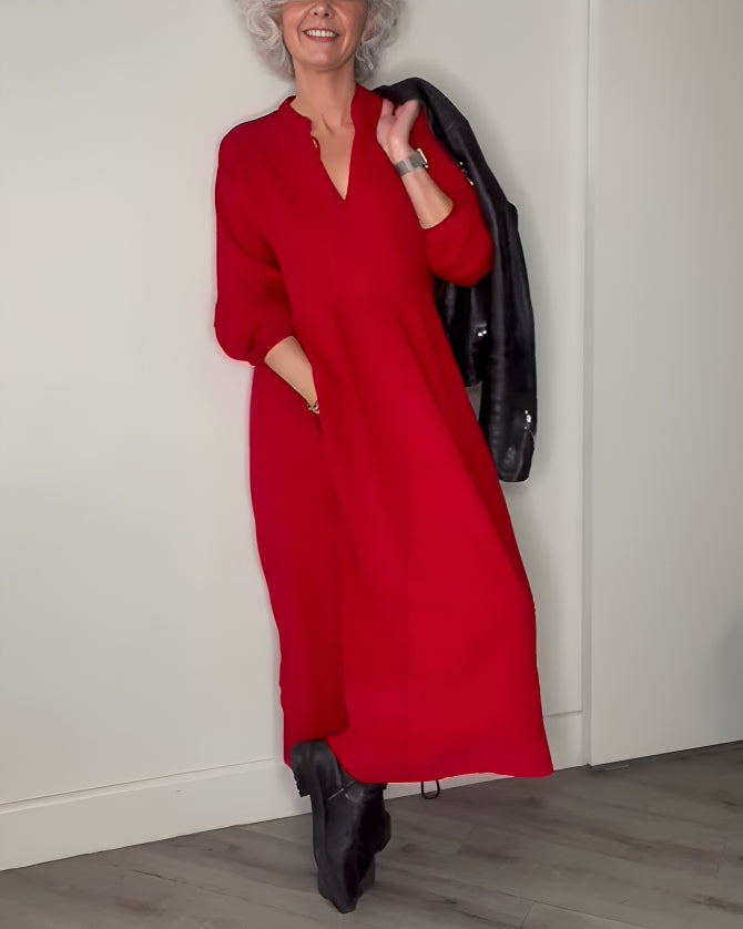 Long V-neck midi dress in red, relaxed fit, three-quarter sleeves