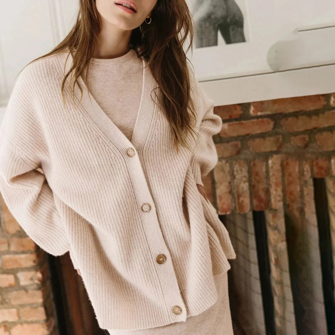 SOPHIA - Cozy cardigan for women 