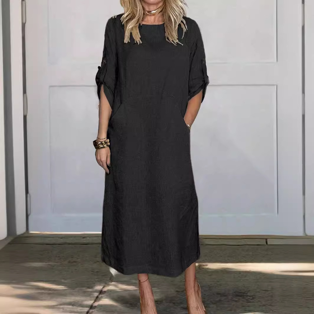 Merel™ summer dress in black, relaxed midi length with short sleeves and crew neckline
