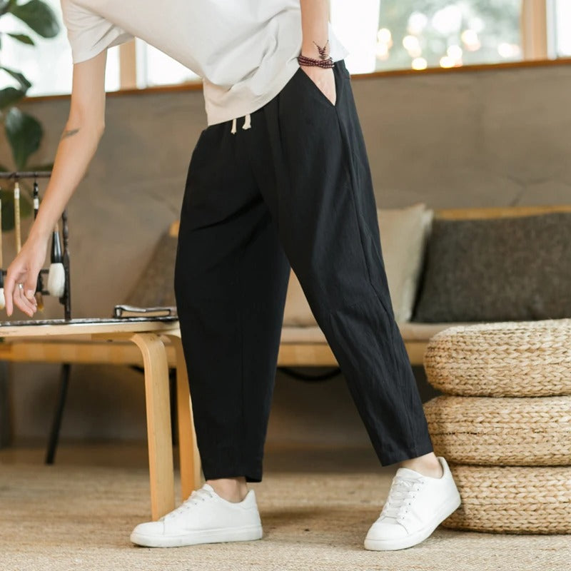 Lorenzo™ summer trousers in black with drawstring waist and tapered ankle cuffs