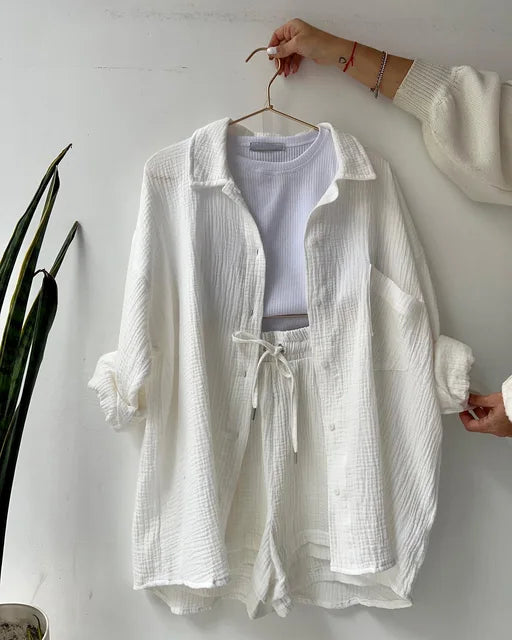 Esra™ Chique co-ord set in white: button-front overshirt with drawstring waist shorts